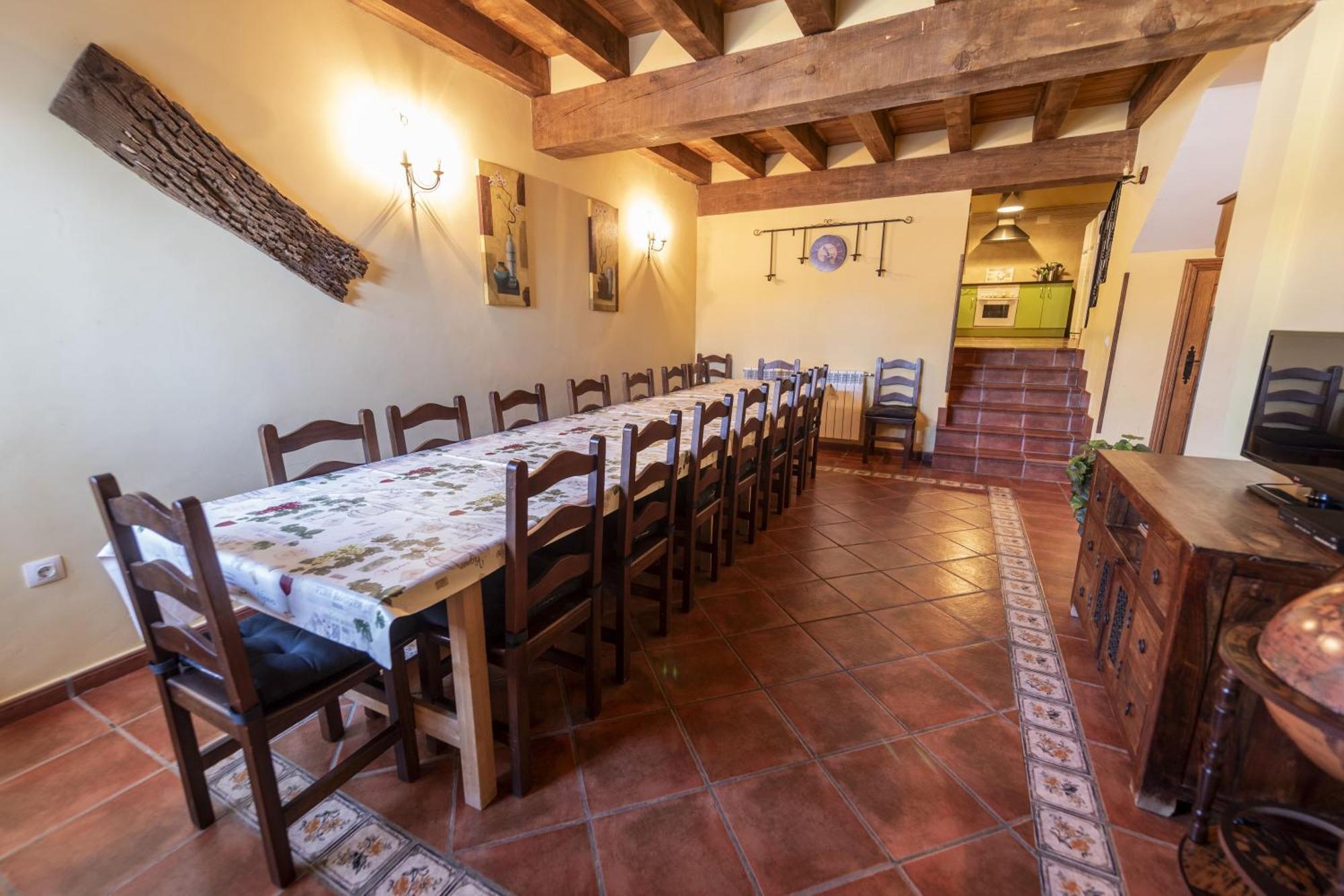 Gospodarstwo wiejskie La Hacendera Entre Hoces - 20-28pax-10 Hab Con Banos En Maderuelo
