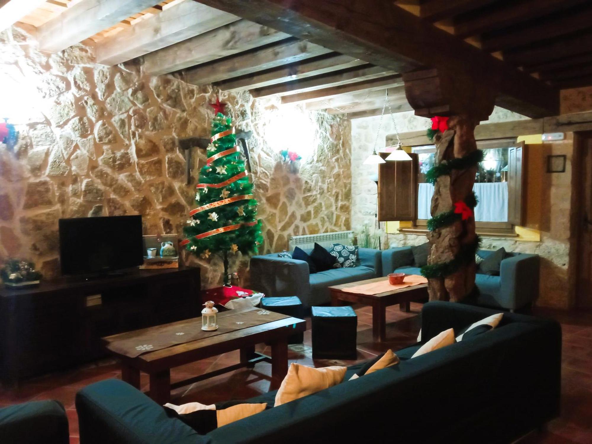 Country house La Hacendera Entre Hoces - 20-28pax-10 Hab Con Banos En *